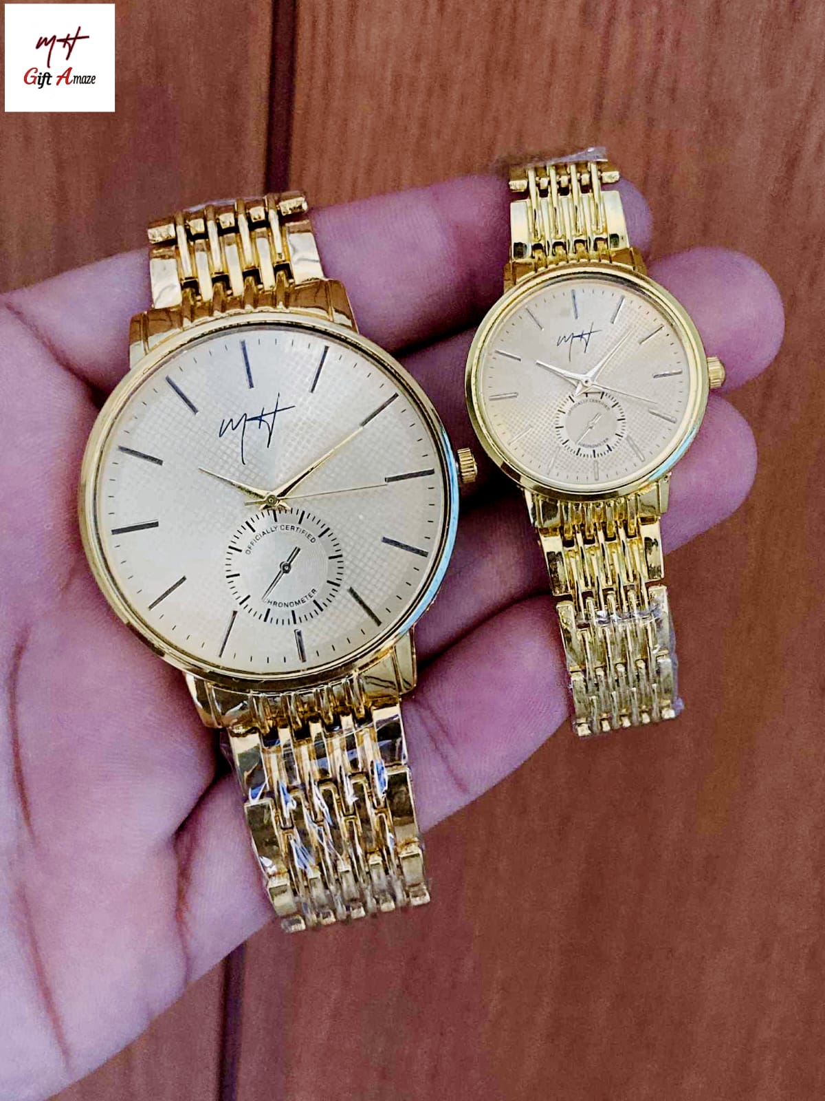 MH couple watch