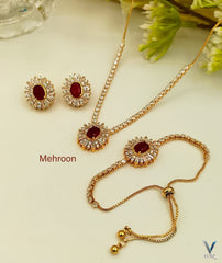 Fancy China Gold plated Zircon locket set with Up down Bracelet